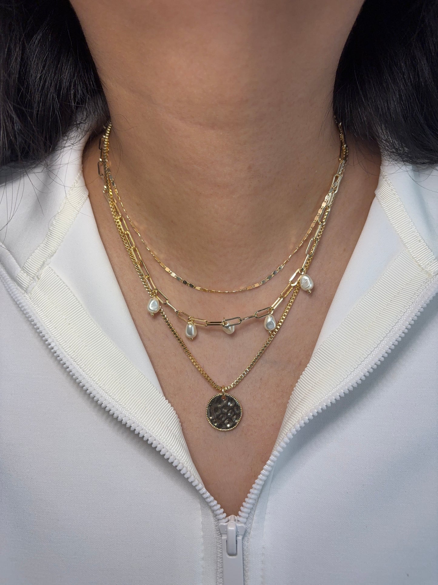 Triple Layer Necklace: Pearls