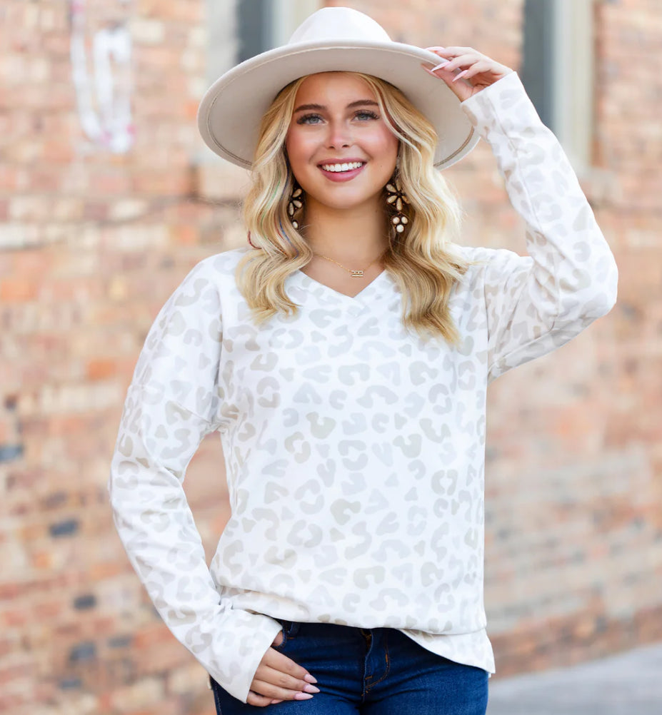 White Leopard Longsleeve - PLUS SIZE ONLY