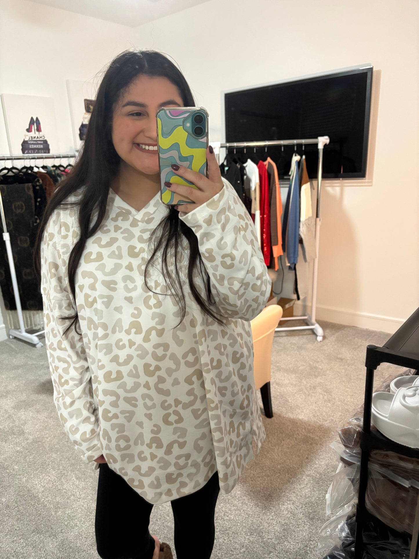 White Leopard Longsleeve - PLUS SIZE ONLY