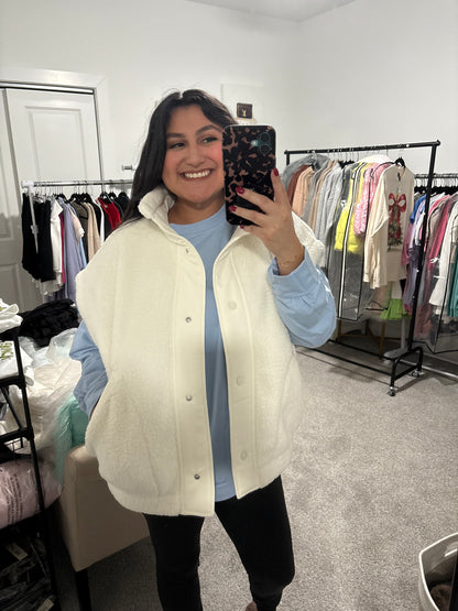Vanilla Sherpa Vest